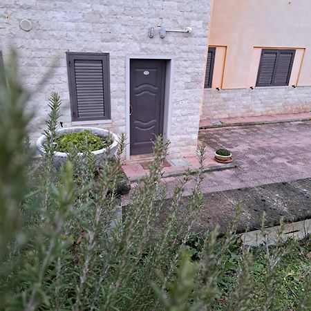 Villa La casa di mezzo-affitti brevi-zona ospedali Busso Esterno foto