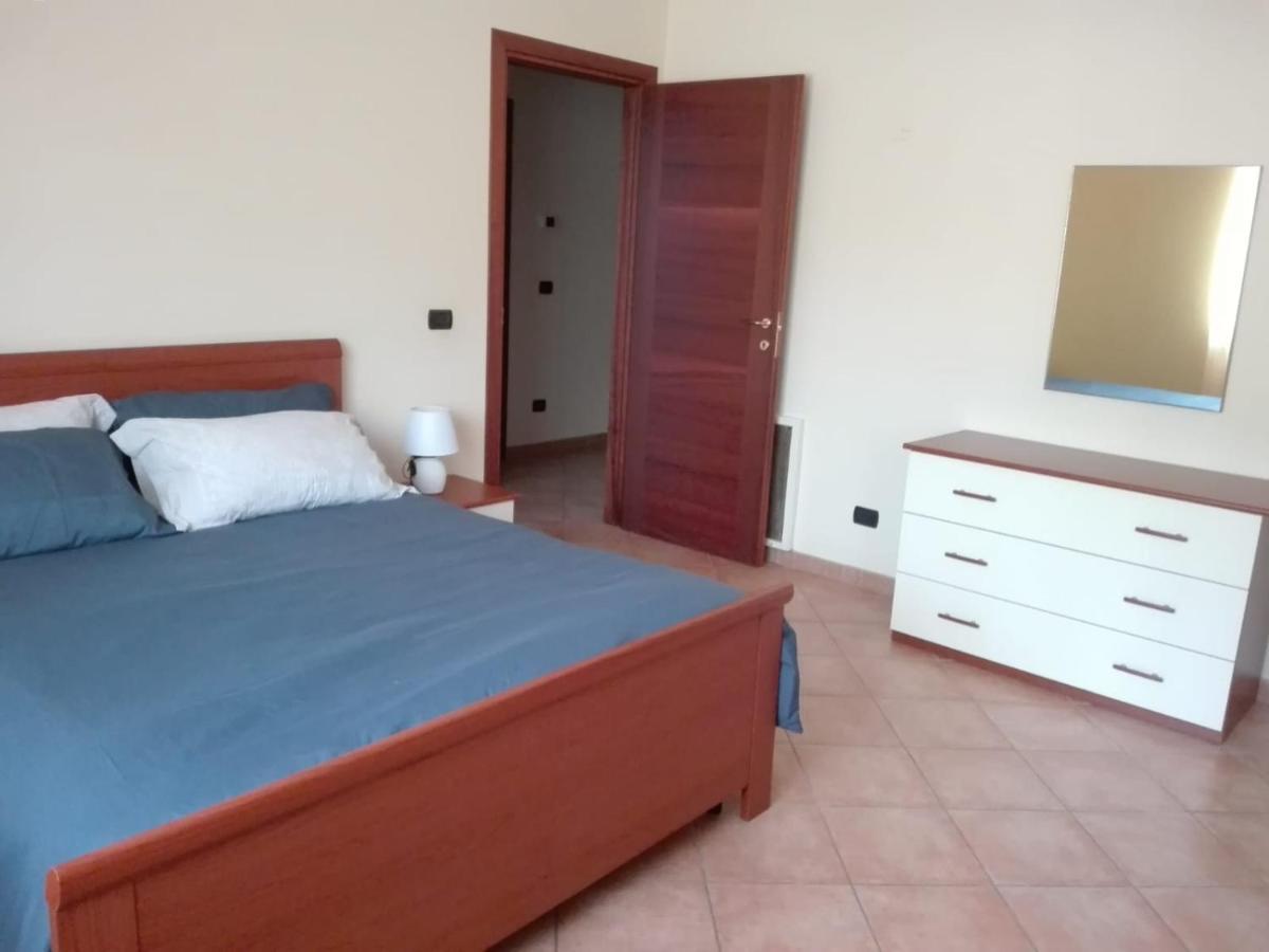 Villa La casa di mezzo-affitti brevi-zona ospedali Busso Esterno foto